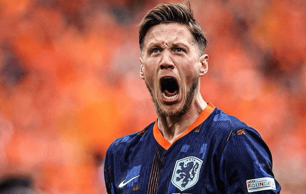 关于法国轻松击败芬兰，提前晋级小组头名的信息