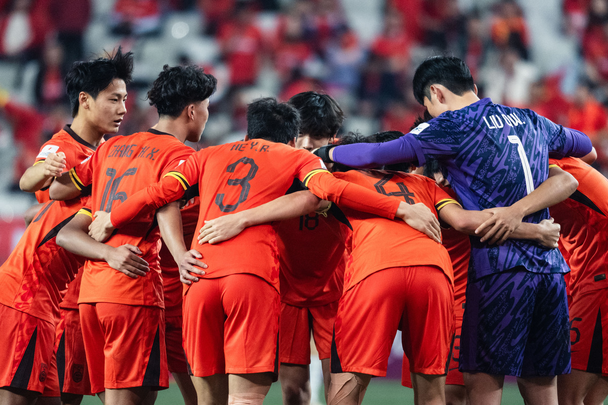 od体育亚洲官网-中亚球队晋级成功，力压对手取胜